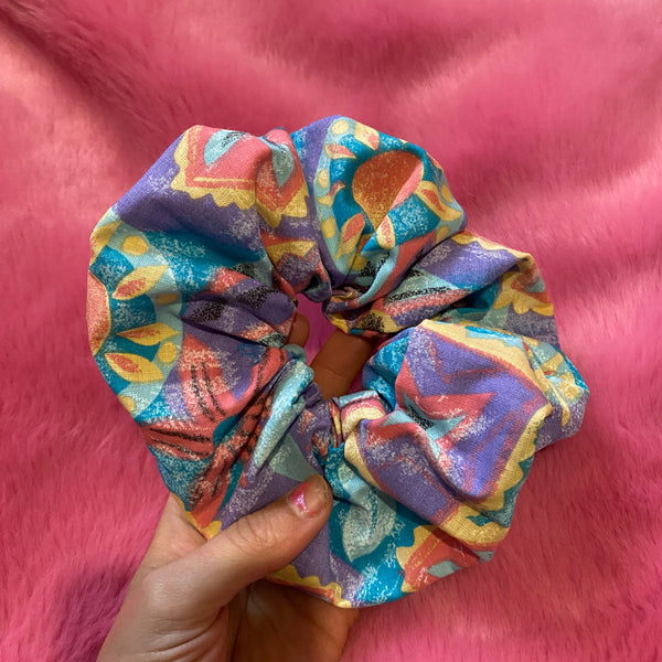 90’s scrunchie x1 - Made from reworked duvets!