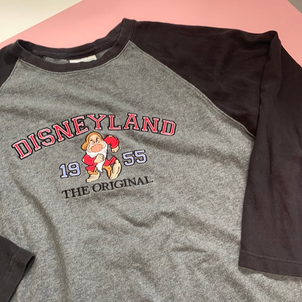 Vtg Handpicked Disney T-shirt medium