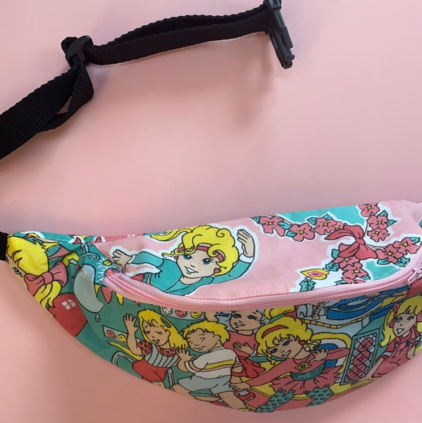 Reworked Duvet Cover bumbag.