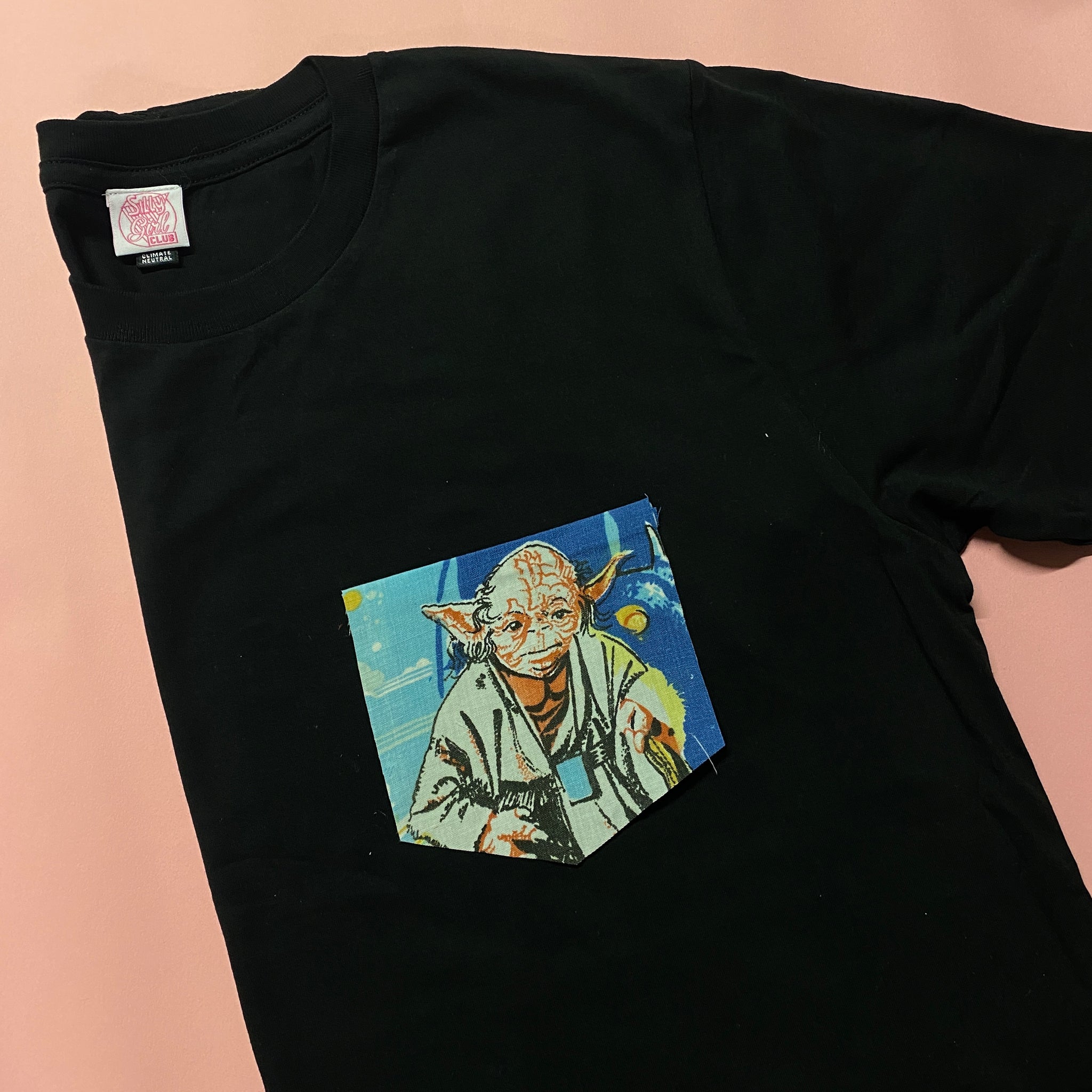 Pocket t-shirt. Ltd Edition - Size Large